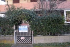 Trilocale con giardino in vendita a Pinarella