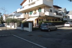 Appartamento al piano terreno in vendita a Cervia esterno palazzo