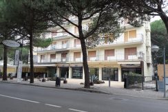 Negozio in affitto a Milano Marittima