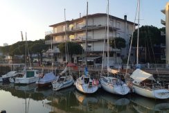 Appartamento in vendita sul porto canale