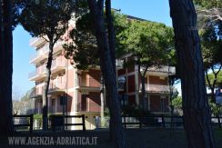 Appartamento fronte pineta in vendita a Tagliata