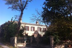 Villa con piscina nella campagna ravennate