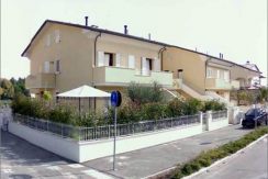 Appartamento indipendente con giardino in vendita a Cervia