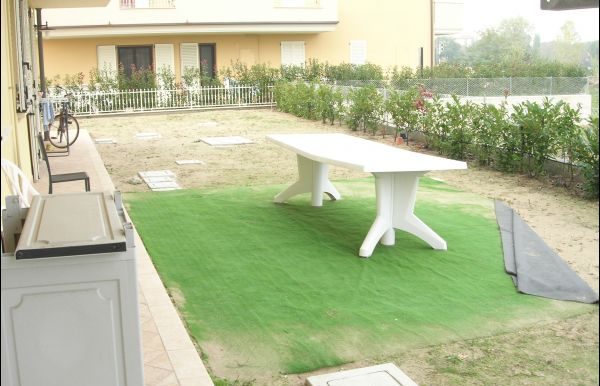 Appartamento indipendente con giardino in vendita a Cervia