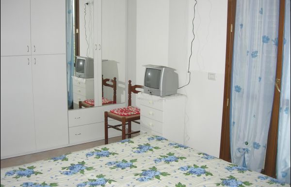 Appartamento indipendente con giardino in vendita a Cervia