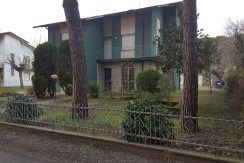 Casa con terreno in vendita a Tagliata