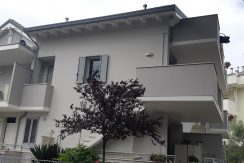 Bilocale con giardino e terrazzo privati a Cervia
