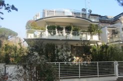 Appartamento con giardino a Milano Marittima