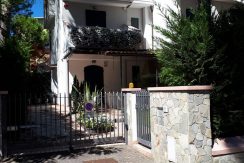 Appartamento con giardino indipendente a M. Marittima