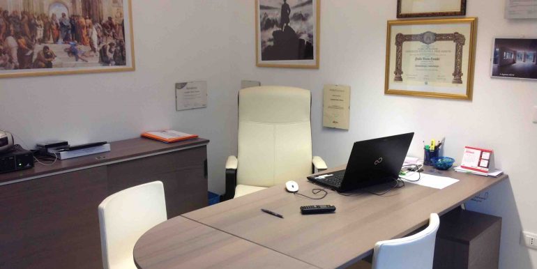 Ufficio in vendita a Cervia