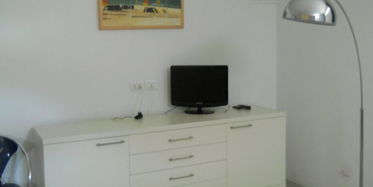 1001161116-2DSCN1032