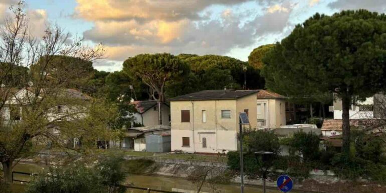 1002095932-0IMG_2834_page-0001