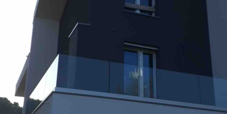 Trilocale con giardino a Cervia