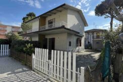 Villetta bifamiliare a Zadina