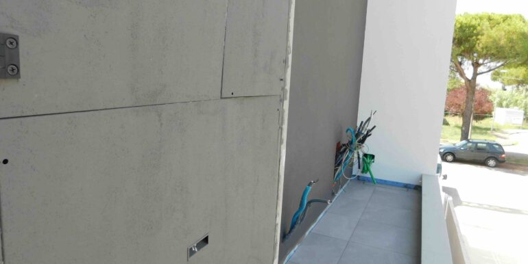 17 balcone dietro 2
