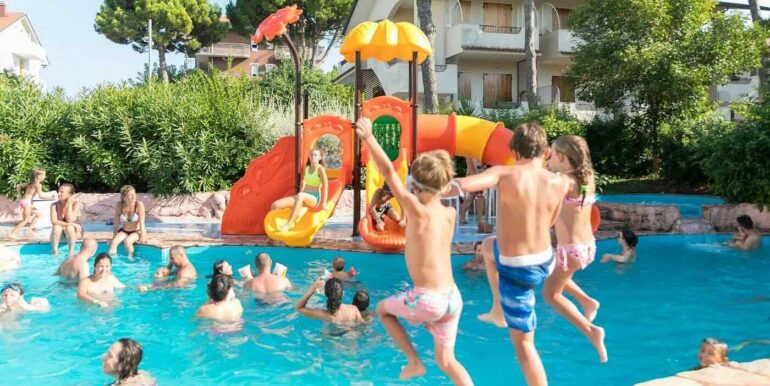 Compendio Turistico immobiliare a Pinarella