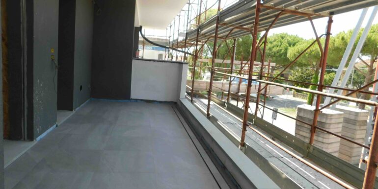 8 terrazzo 1